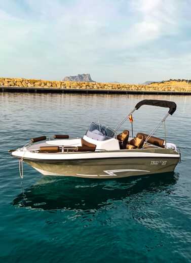 Alquiler Barco Sin Licencia Trident Boats Sport En Moraira