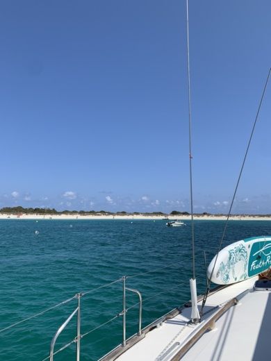 Ibiza Sailboat Jeanneau jeanneau sun odyssey 410 alt tag text