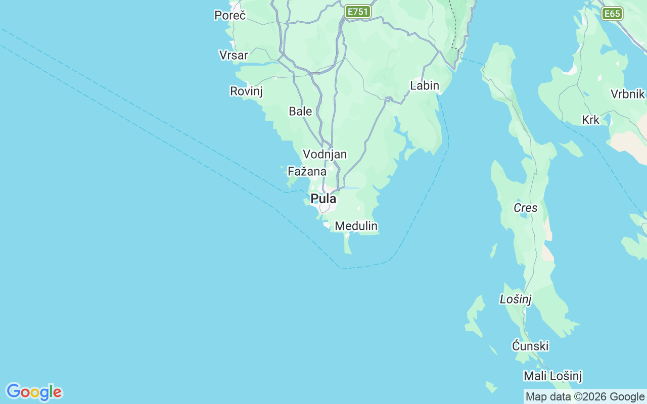 Liegeplatz Katamaran: Pula, Kroatien