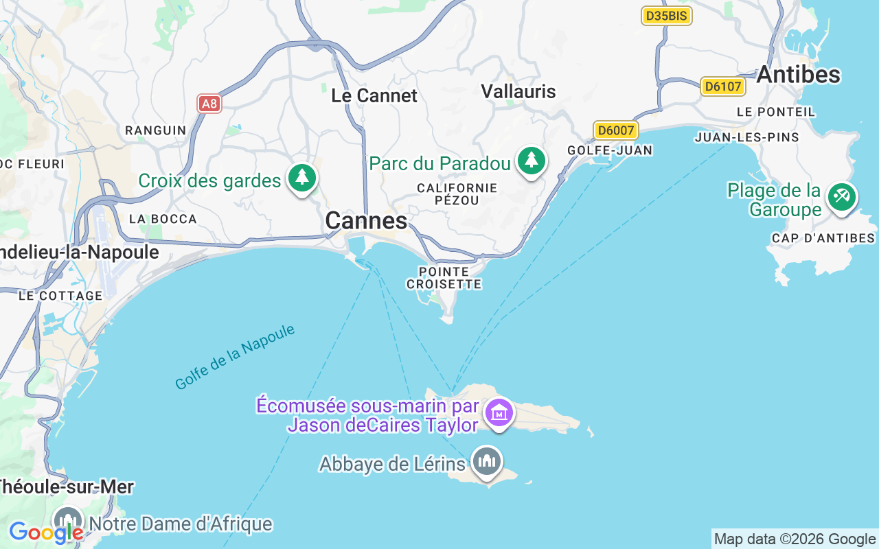 Localização do(a) Lancha: Cannes, França