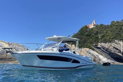 Hire Motorboat Jeanneau TOUR 5 TERRE CAP CAMARAT 9WA Bocca di Magra