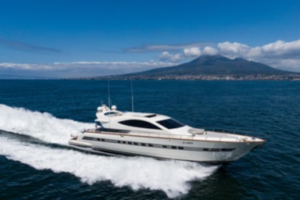 Hire Motor yacht Cerri 86S Castellammare di Stabia