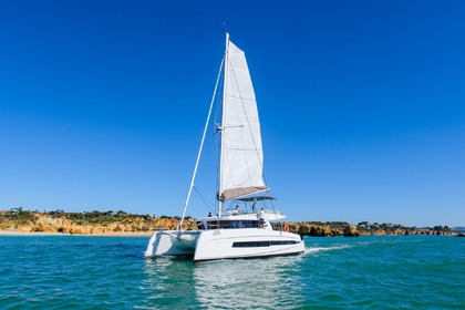 Alquiler Catamarán Dufour Cervetti 44 Sailing Vilamoura