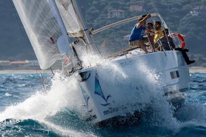 Rental Sailboat  Dufour 390 Furnari