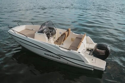 Miete Motorboot Quicksilver Activ 605 Open Cambrils
