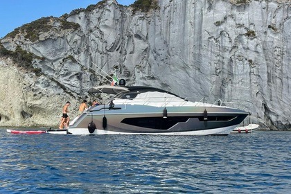 Noleggio Barca a motore Sessa Marine C44 Gaeta