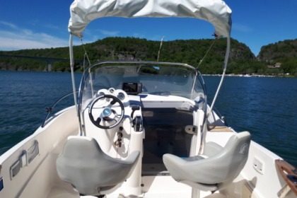 Location Bateau à moteur Quicksilver 635 Lac de Vouglans