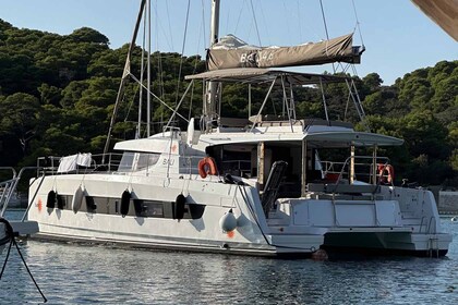 Hire Catamaran Catana Group Bali 4.6 - 5 + 1 cab. Trogir