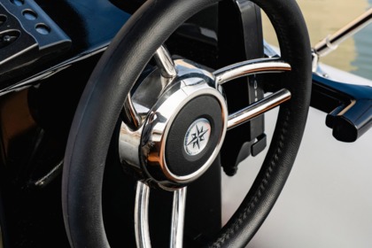 Noleggio Gommone Novamarine RH430 Torre Canne