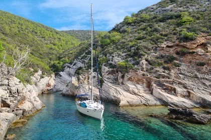 Hire Sailboat Bavaria 46 Cruiser Split