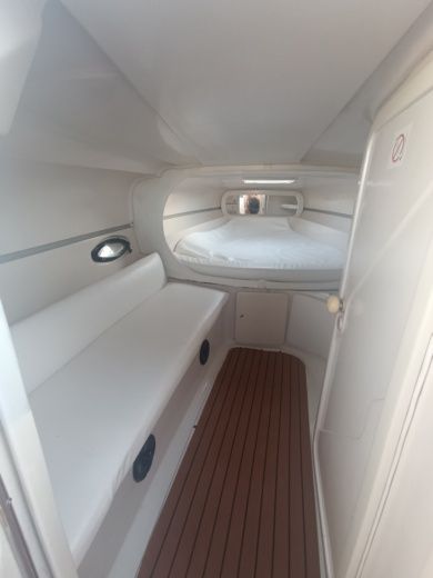 Motorboat Runner 33 Boat design plan