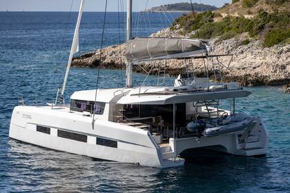 Hire Catamaran  Dufour 48 Sant Antoni de Portmany