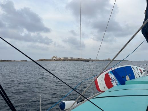 Santa Pola Sailboat Beneteau Cyclades 39.3 alt tag text