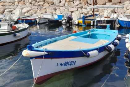 Noleggio Barca senza patente  Custom Gozzo in Legno 6.30 entrobordo 40HP Ponza
