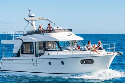 Verhuur Motorboot Beneteau Swift Trawler 41 Golfe Juan