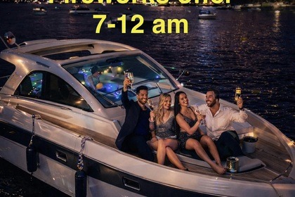 Verhuur Motorboot Super offer!!! Everything included skipper fuel Bavaria boat 13 meters from 2017! Cannes