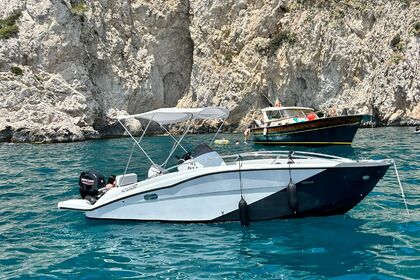 Charter Motorboat Clear The jacket’s II Capri