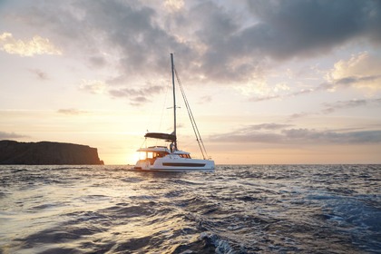 Aluguel Catamarã Bali - Catana CatSpace Ólbia