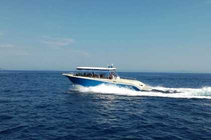 Rental Motorboat Enzo 35 Split