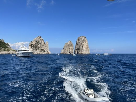 Nápoles Catamaran Lagoon Lagoon 46 alt tag text