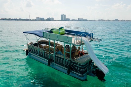 Verhuur Motorboot LEISURE KRAFT 2835 LX Cancún