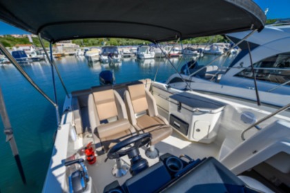 Miete Motorboot Quicksilver Activ 755 Sundeck Punat