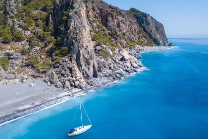 Charter Sailboat Bavaria 47 Cruiser Sfakia