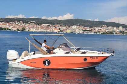 Noleggio Barca a motore Sessa Marine Key Largo 24 Coral Limited Edition Vodizze