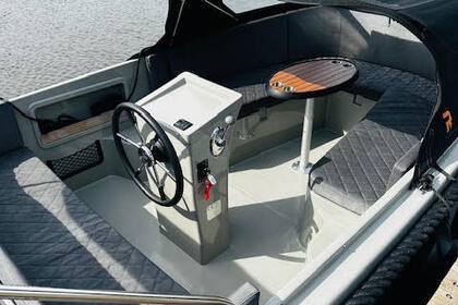 Hire Motorboat TendR 600 Almere