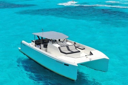 Hire Motorboat Catamaran Catamaran 45 La Romana