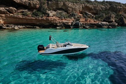 Miete Motorboot Quicksilver Activ 605 Sundeck Santa Eulalia del Río