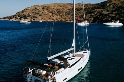 Hire Sailboat Bavaria Bavaria C57 Laurium