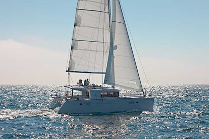 Charter Catamaran LAGOON 450 F Lomas de Palmira