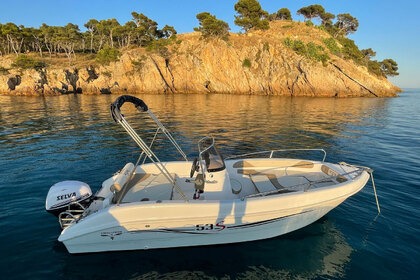 Hire Motorboat TRIMARCHI 53S Palamós