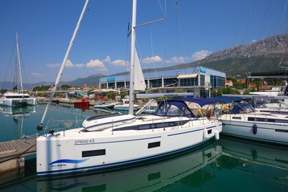 Verhuur Zeilboot Bavaria Yachtbau Bavaria C38 Brač