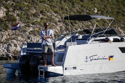 Alquiler Lancha Nuva Yacht Nuva M9 Komiža
