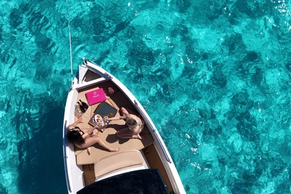 Alquiler Lancha CATTLEYA X6 Es Trenc