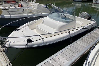 Rental Motorboat Kelt Azura 5,70 WA Anglet