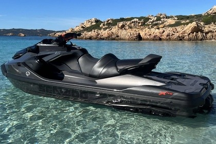 Alquiler Moto de agua Seadoo RXP RS 300 cv 3 posti Seadoo RXP RS 300 cv 3 posti Porto Rotondo