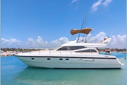 Alquiler Yate a motor Azimut 47 Puerto Aventuras