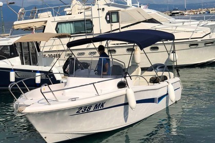 Hire Motorboat ELAN 650 Malinska