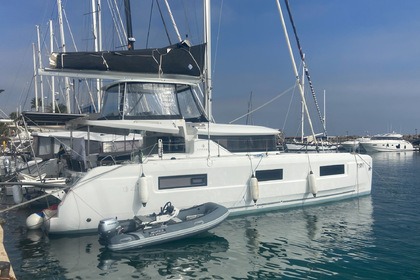 Charter Catamaran  Lagoon 46  Mallorca