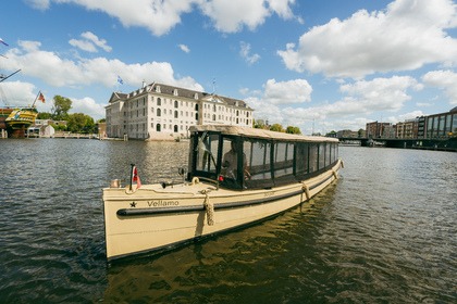 Hire Motorboat Classic Boat Vellamo Amsterdam