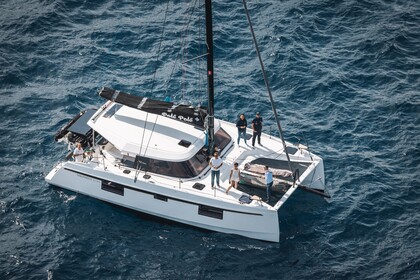 Location Catamaran  Nautitech 40 Open Cogolin