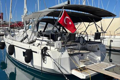 Rental Sailboat Bavaria c38 Marmaris