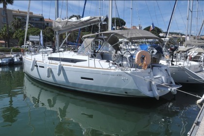 Miete Segelboot JEANNEAU SUN ODYSSEY 439 Toulon
