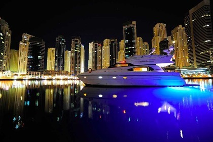 Miete Motorboot Gulf Craft 52 Dubai
