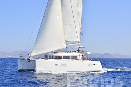 Charter Catamaran LAGOON 400 Alimos Marina