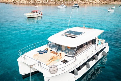 Noleggio Catamarano Fountaine Pajot MY4.S Trapani