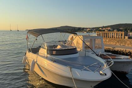 Miete Motorboot AM YACHT Prince 625 Sundeck Muline